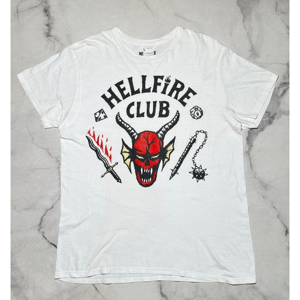 T-shirt hellfire club netflix bull up