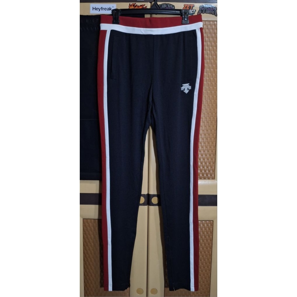 Track Pants / Celana Training Descente - Bekas Second