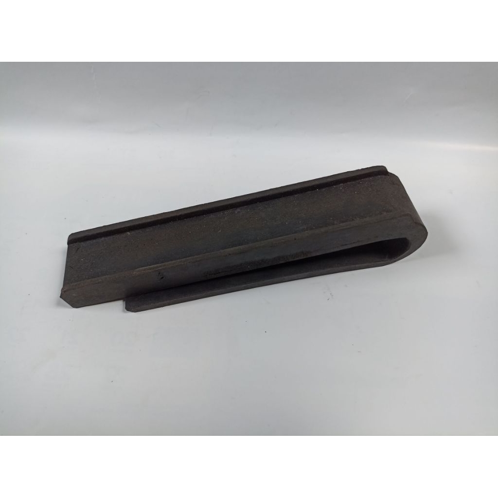 KARET BANTALAN RANTAI ARM KLX - DTRACKER - KTM - UNIVERSAL TEBAL