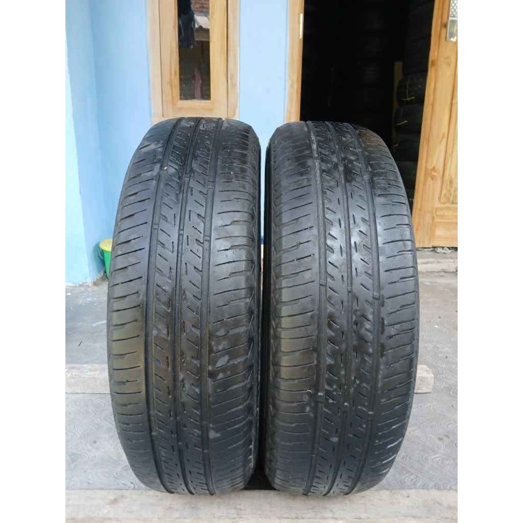Ban Bridgestone 185/70 R14