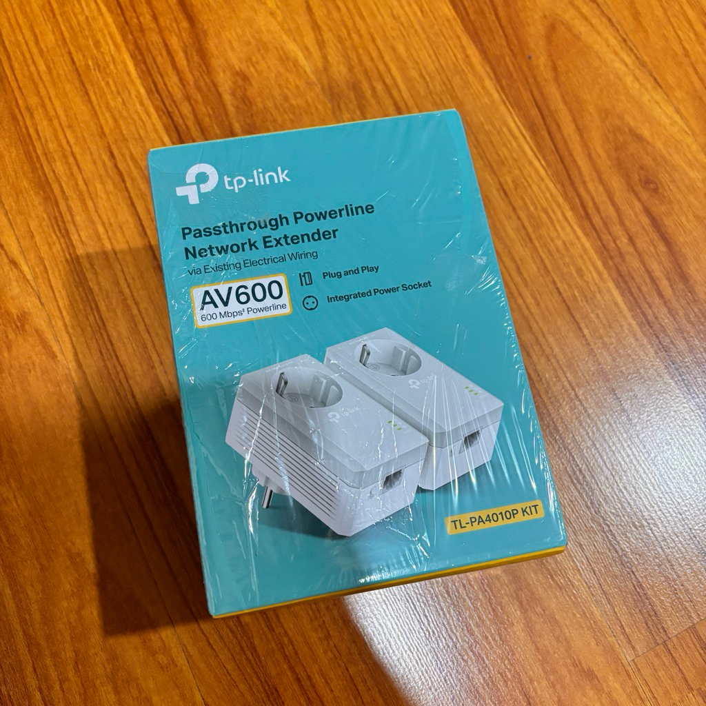 TP LINK TL-PA4010P Powerline Adapter