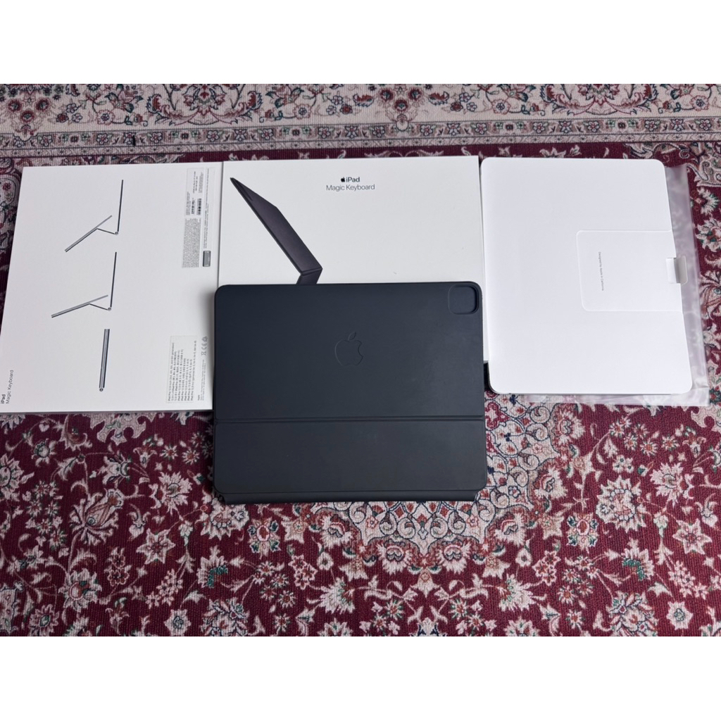 Apple iPad Magic Keyboard 12.9 inch