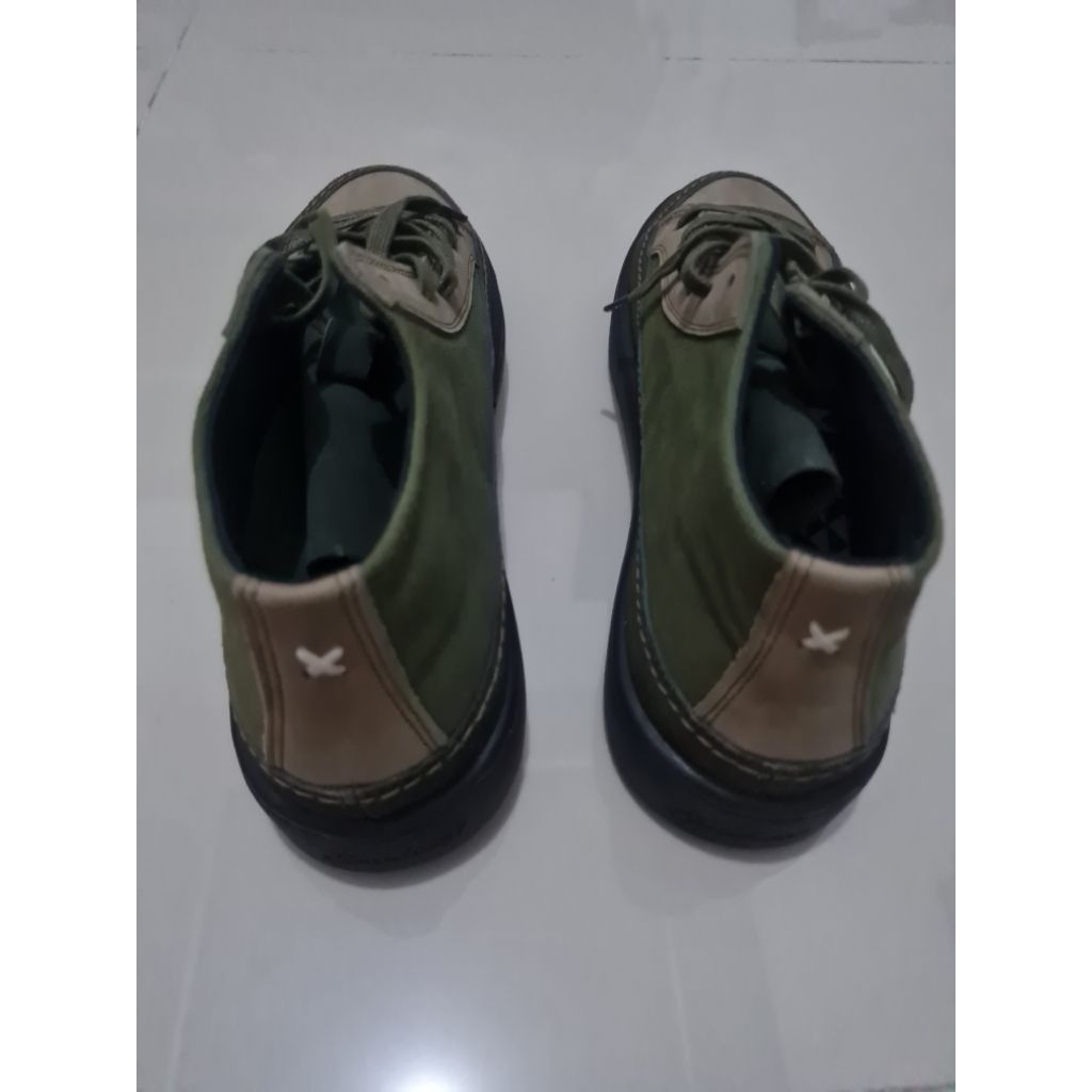 Sepatu Sneakers Kulit Pria Exodos57 - New Taxidi Olive Army