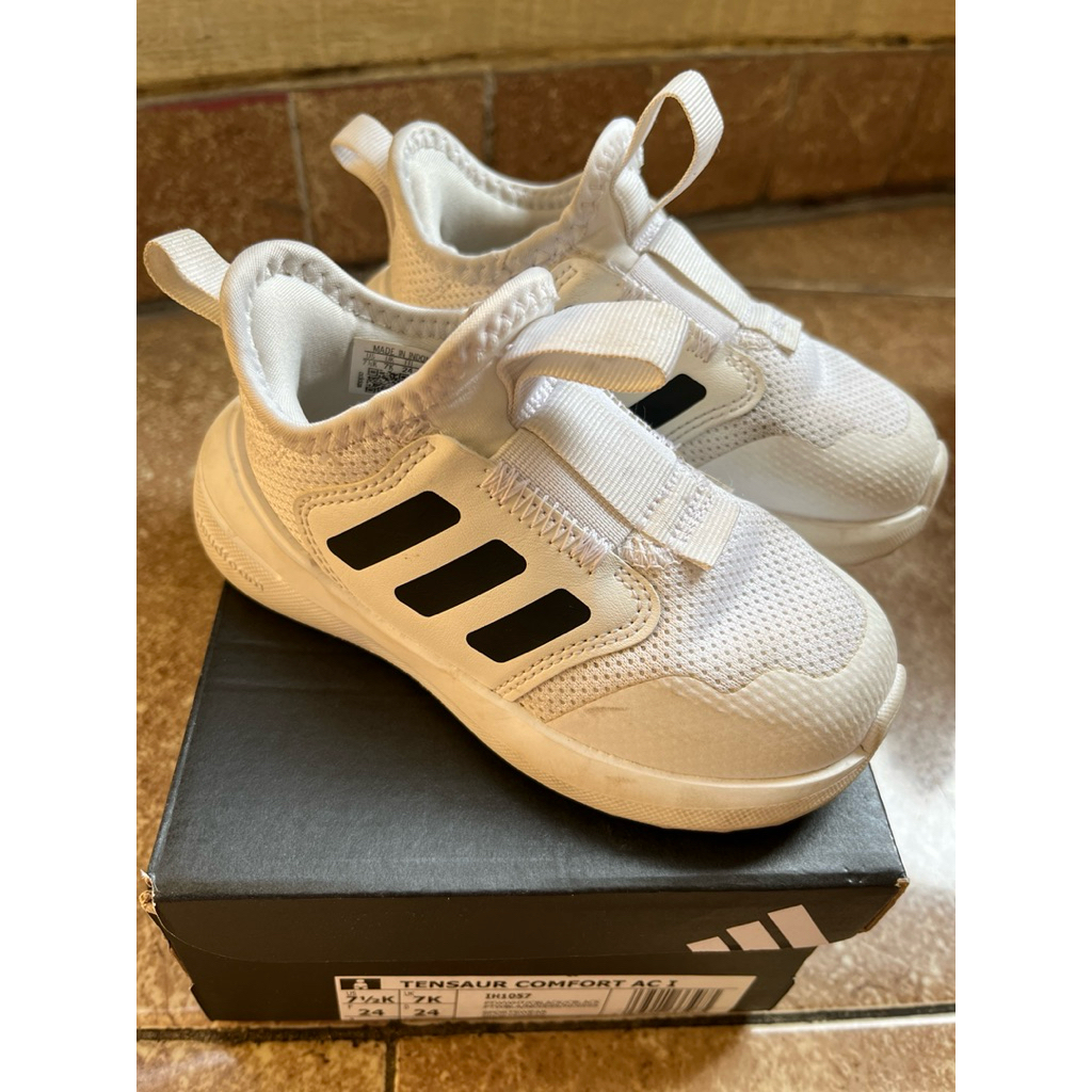 Preloved Sepatu Anak Adidas