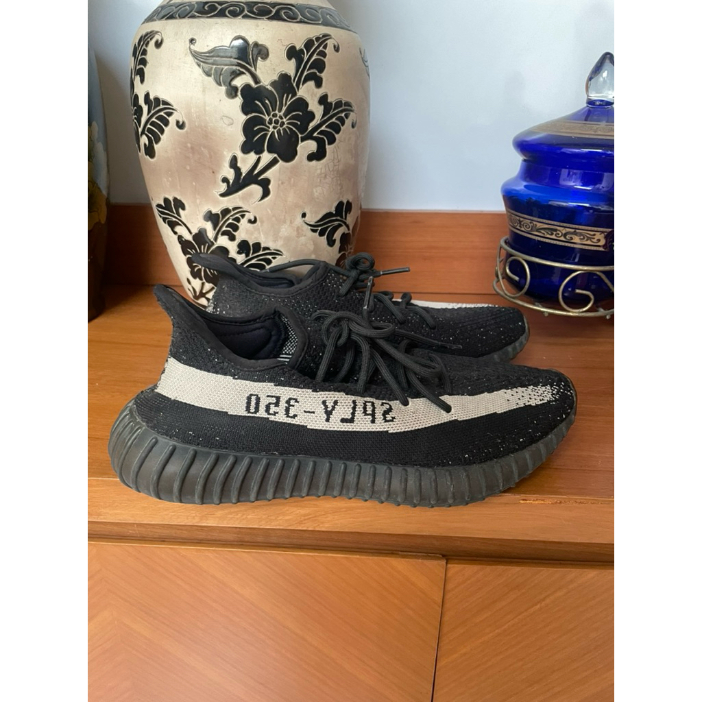 adidas yeezy oreo original 44.5