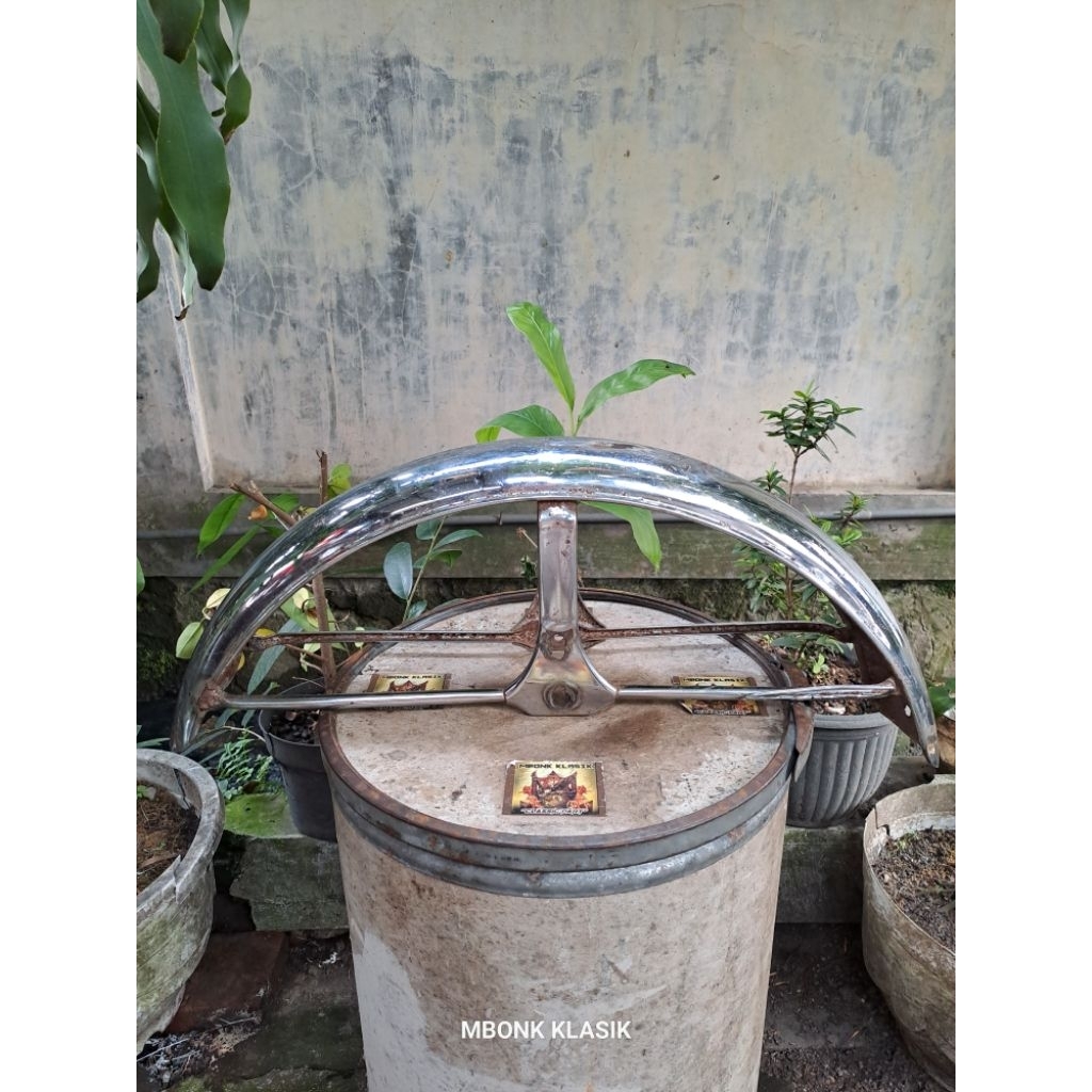 spakbor depan suzuki a100 a1 a2 a3 a4 a5 a6 a7 ORIGINAL slebor spakbor depan a100 a5 a6 a7 spakbor s