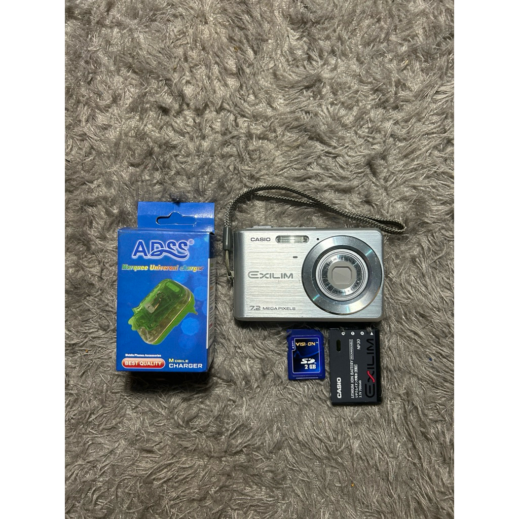 digicam casio exilim ex-z77
