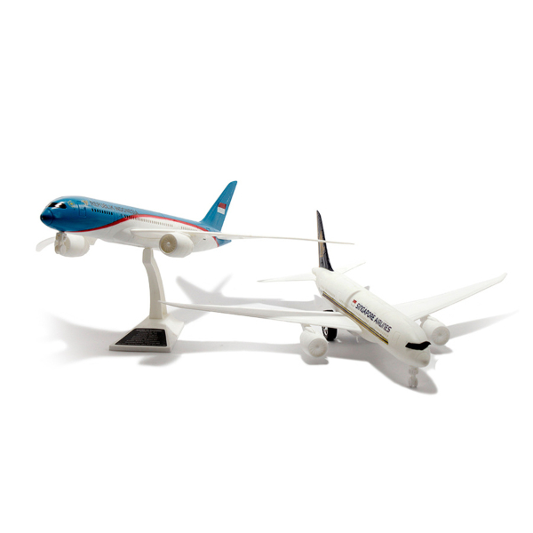 PESAWAT BOEING KLM , EMIRATES , SINGAPORE AIRLINES , SAUDI ARABIAN