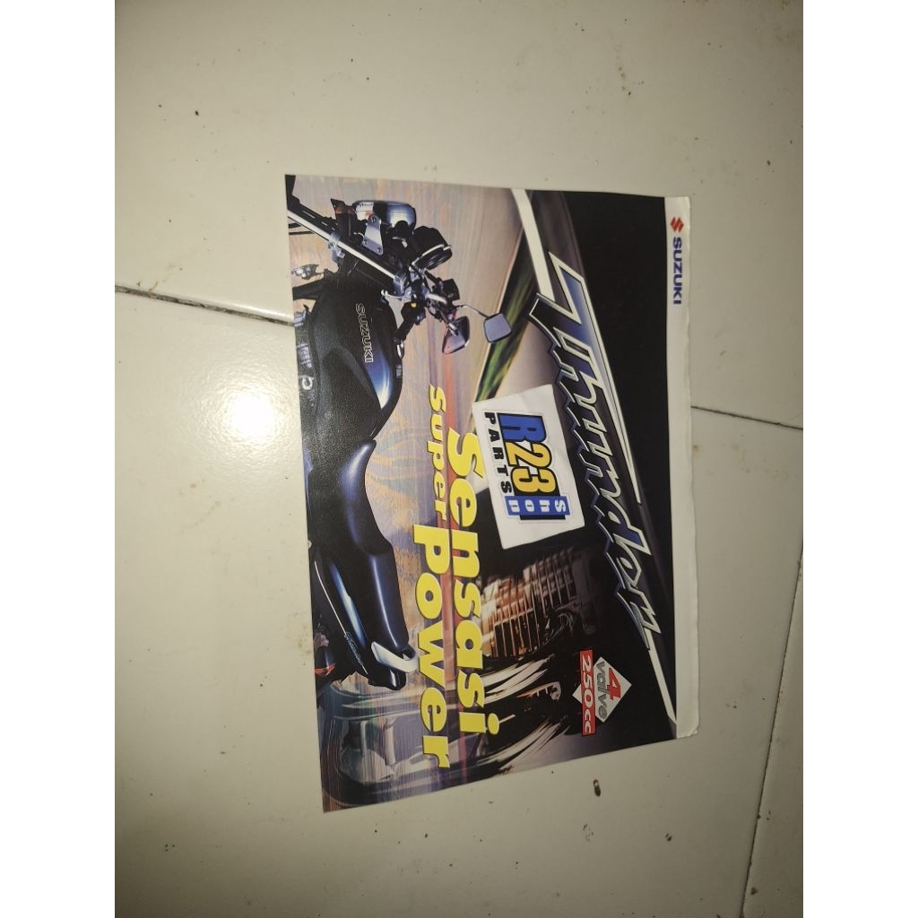 brosur original suzuki thunder 250 cc