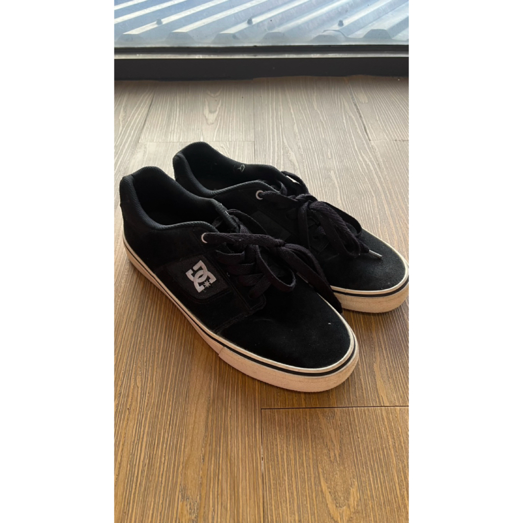 Dc shoes