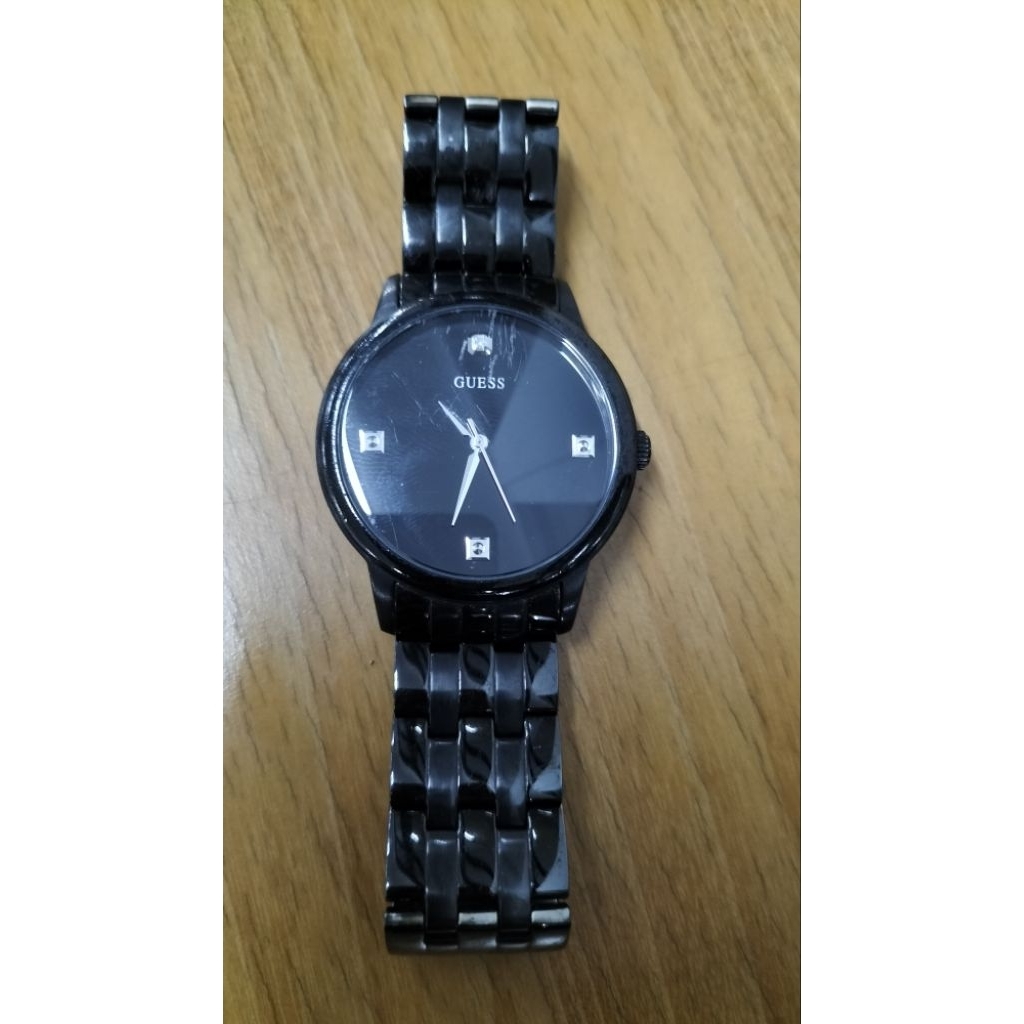 BACA DESKRIPSI.jam tangan wanita LINGKAR KECIL.brand GUESS.minus kaca.bekas.