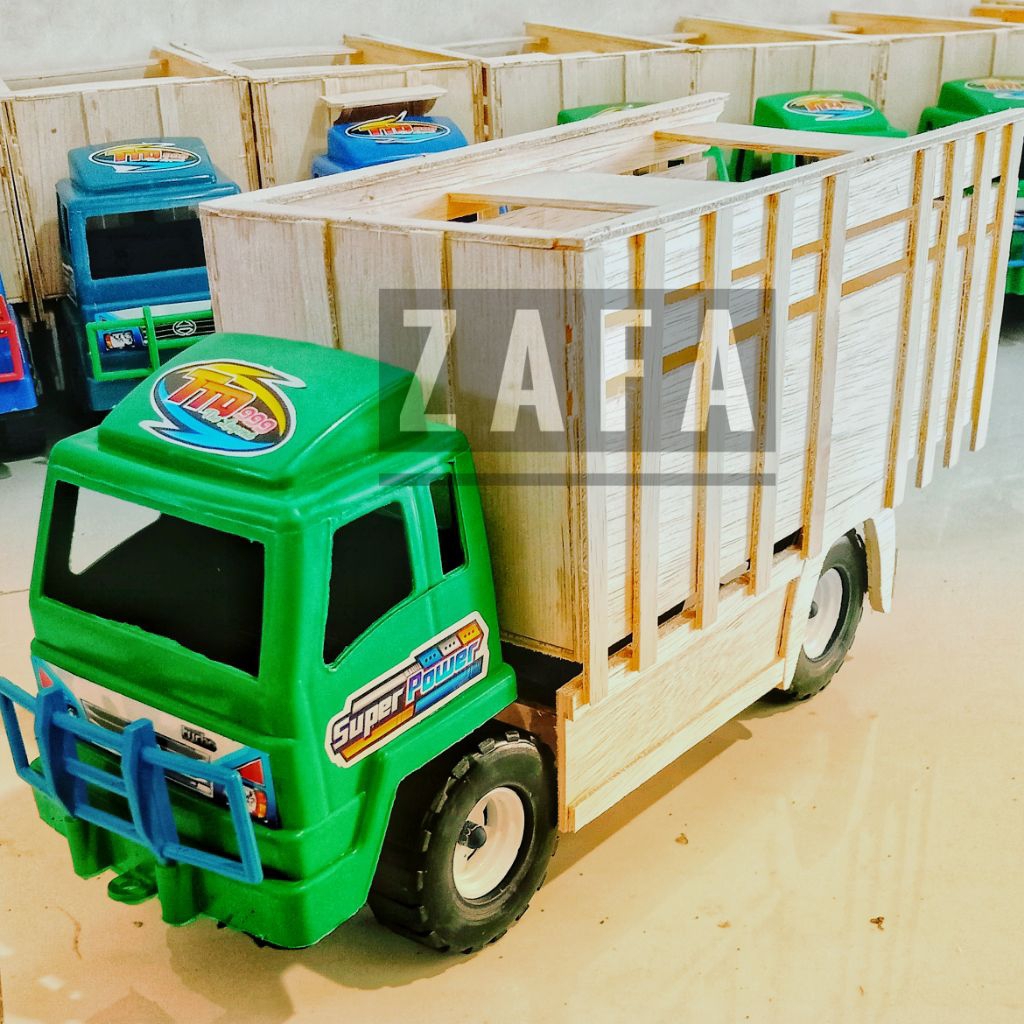 mainan truk plastik modifikasi