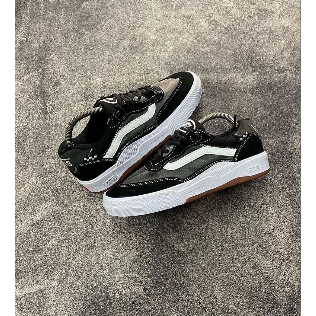 Vans Wayvee Pro Skateboarding Bw