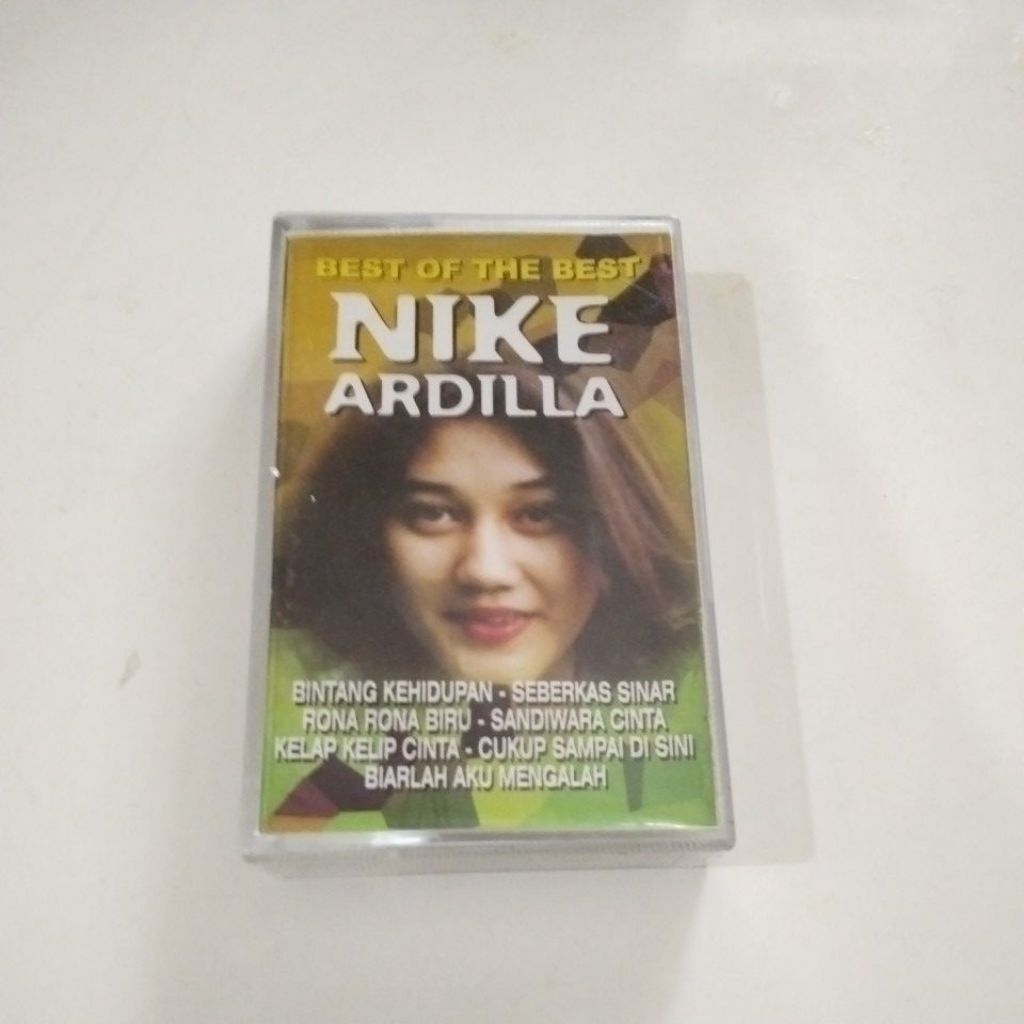 KASET PITA NIKE ARDILLA BEST OF THE BEST