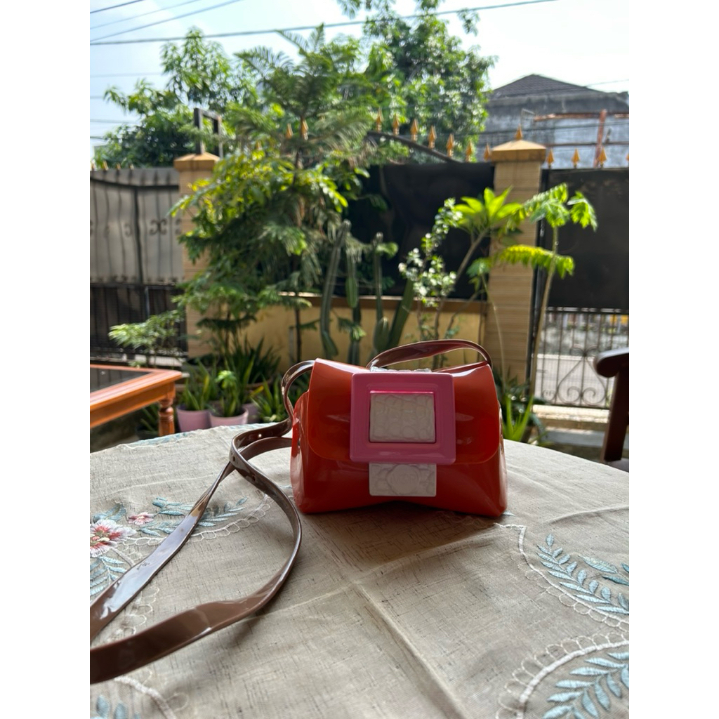 Melissa Mini Cross Bag Buckle Up