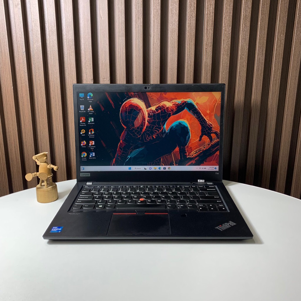 Laptop Lenovo ThinkPad T14  -Spesifikasi Processor Intel Core i7-1185G7 GPU Intel Iris Xe Graphics R