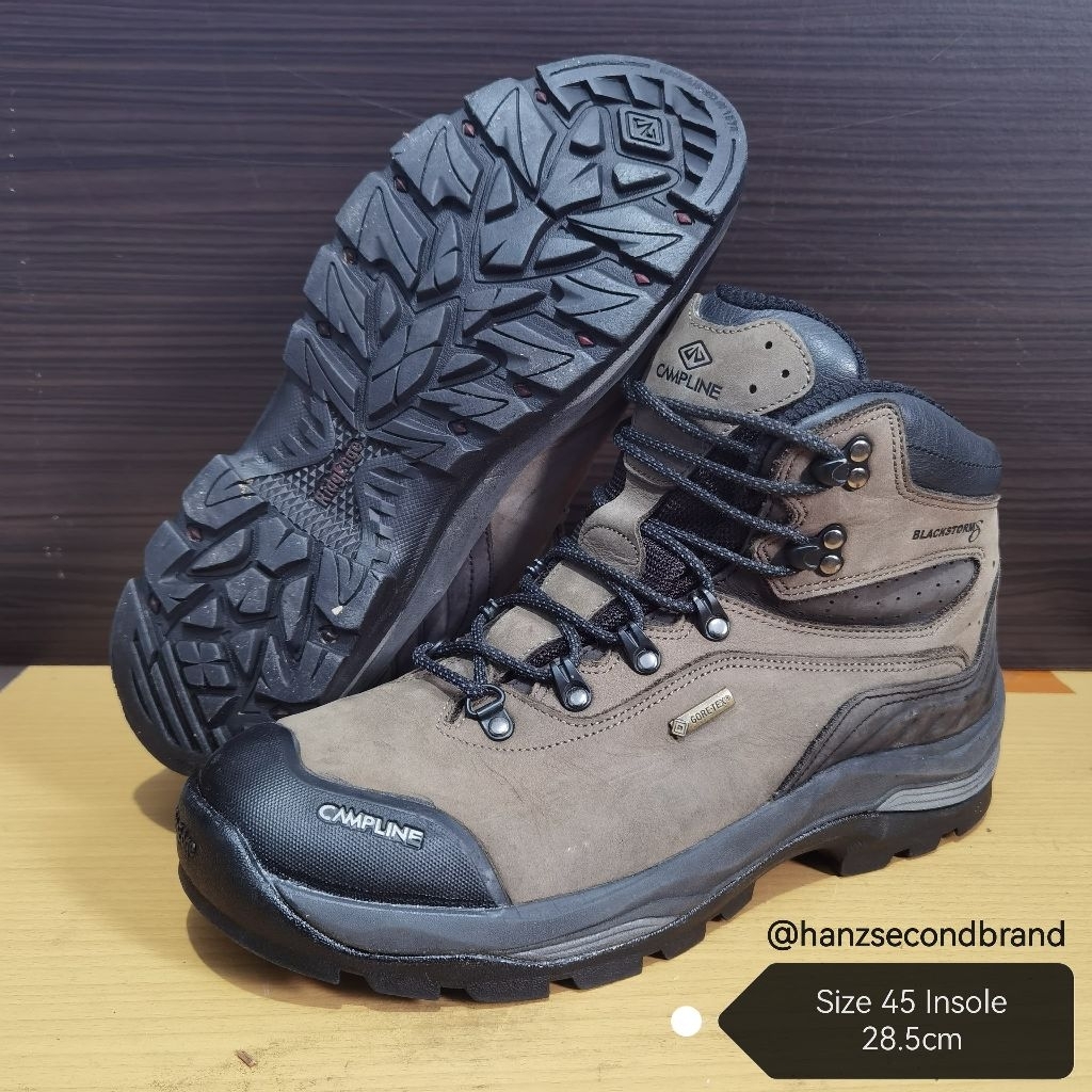 Sepatu Gunung CAMPLINE BLACKSTORM S GORE-TEX MID 45