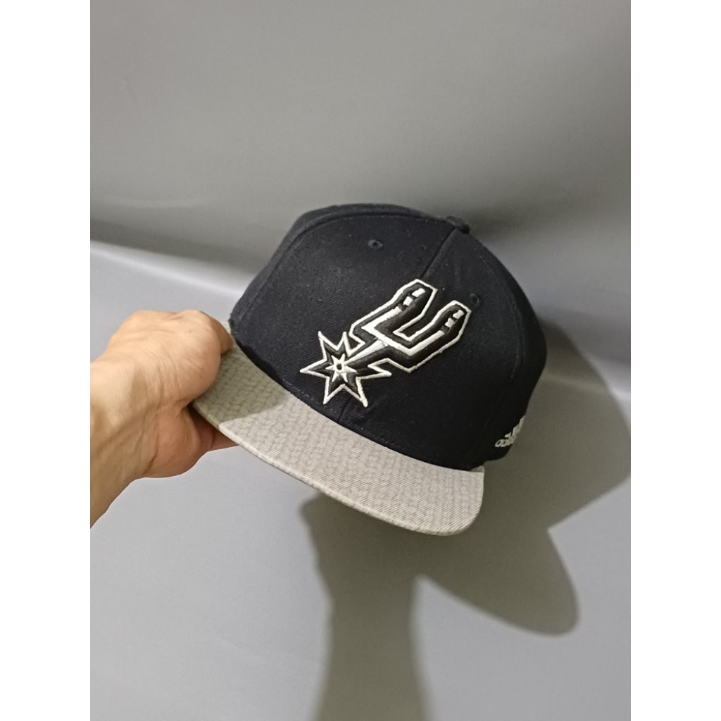 topi san antonio spurs NBA adidas second