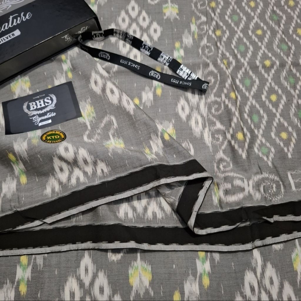 Sarung BHS Signature KTD Silver Lawas Sutra Spunsilk Mercerized ATBM Limited (Bisa COD)