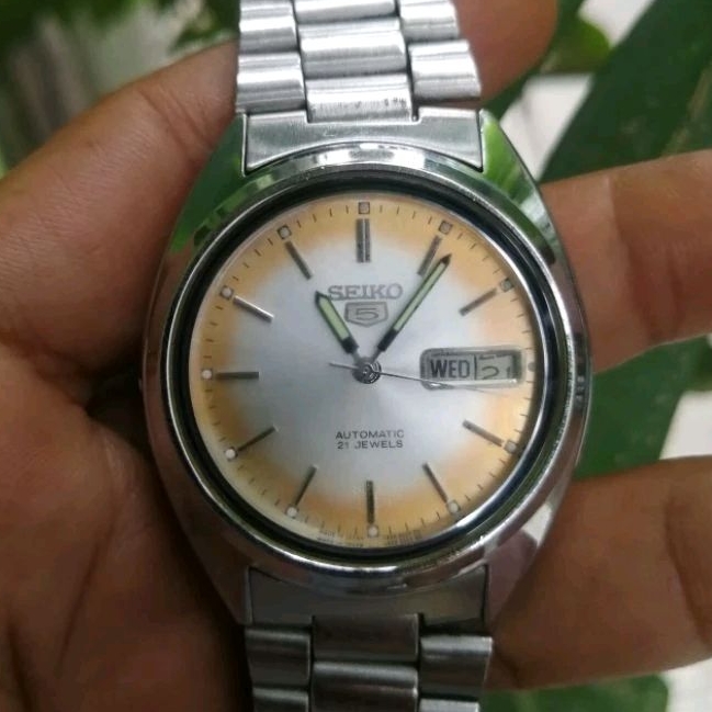 jam tangan Seiko 5 7009-3040F automatis