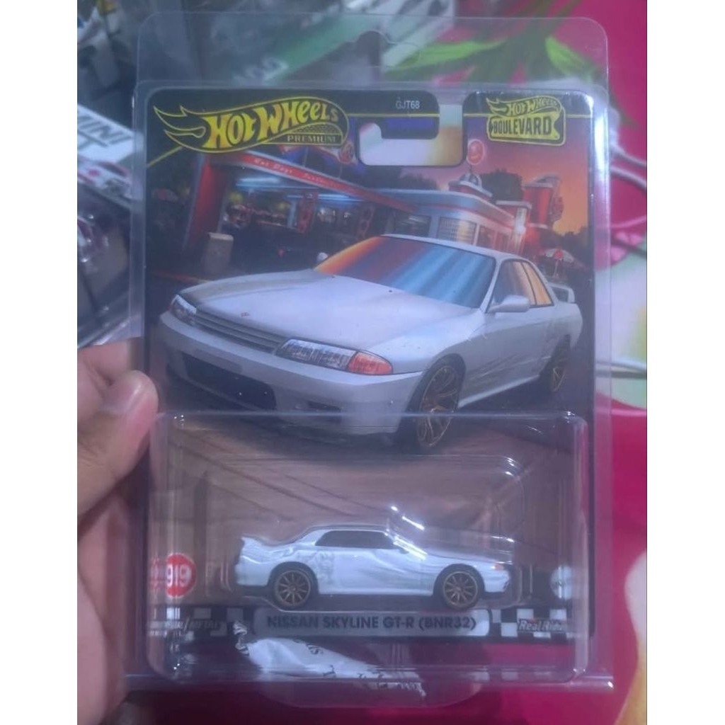 Hotwheels Premium R33 Godzilla