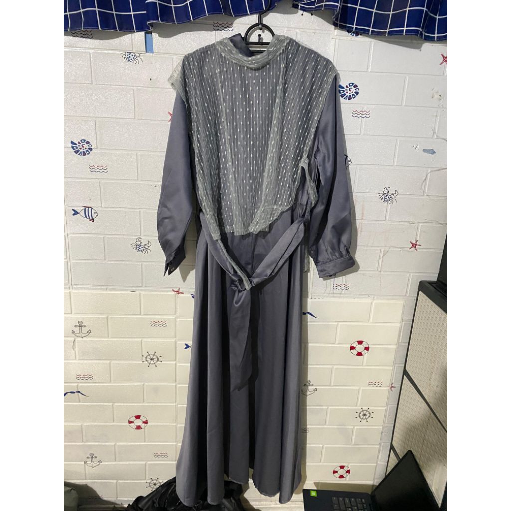dress oclo preloved