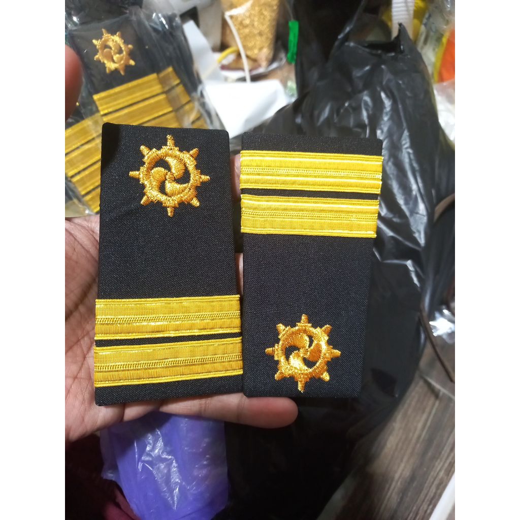 pangkat mesin pelayarn pangkat teknik pelayaran pangkat baling baling pelaut balok 2 pita emas warna