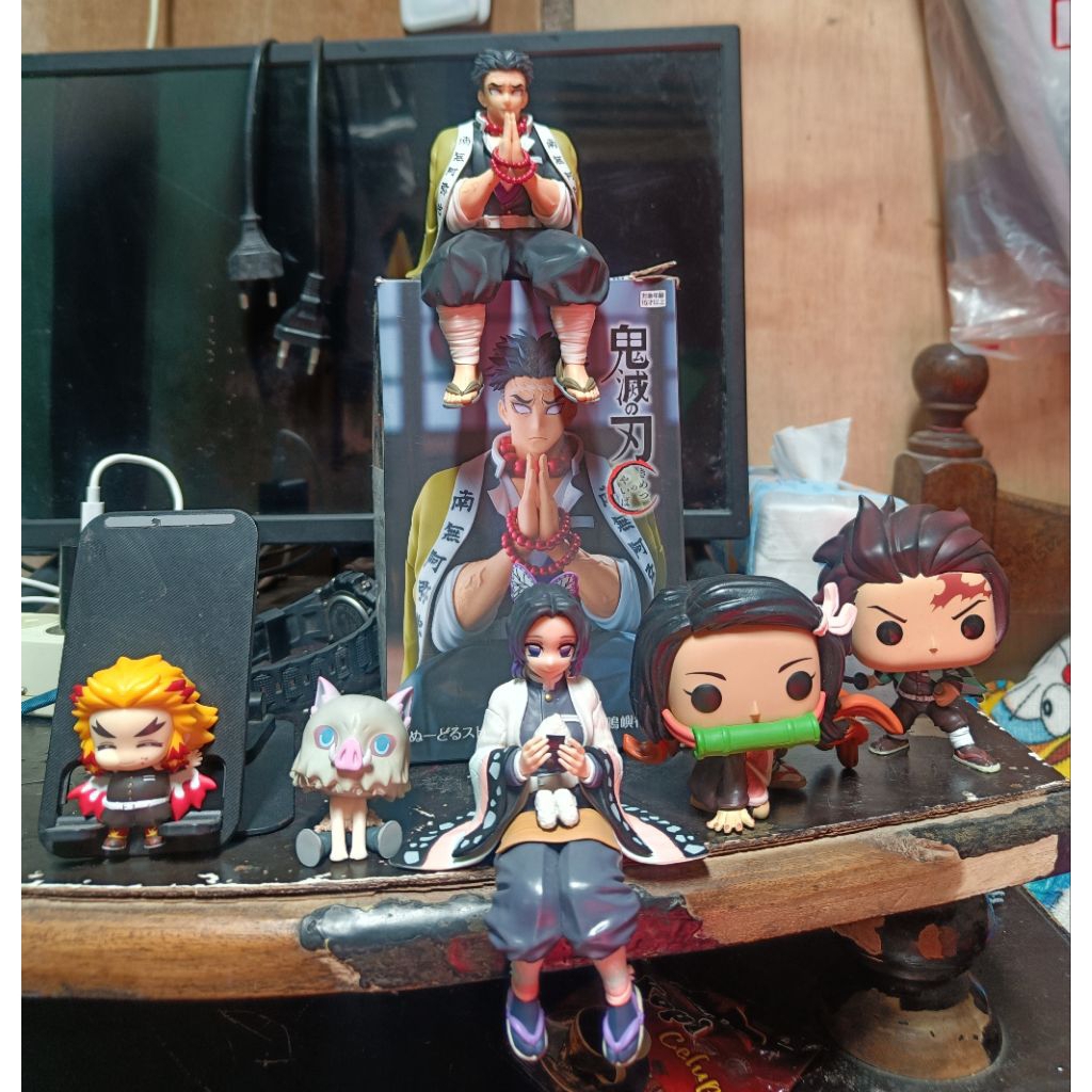 figure demon slayer bekas brand sega