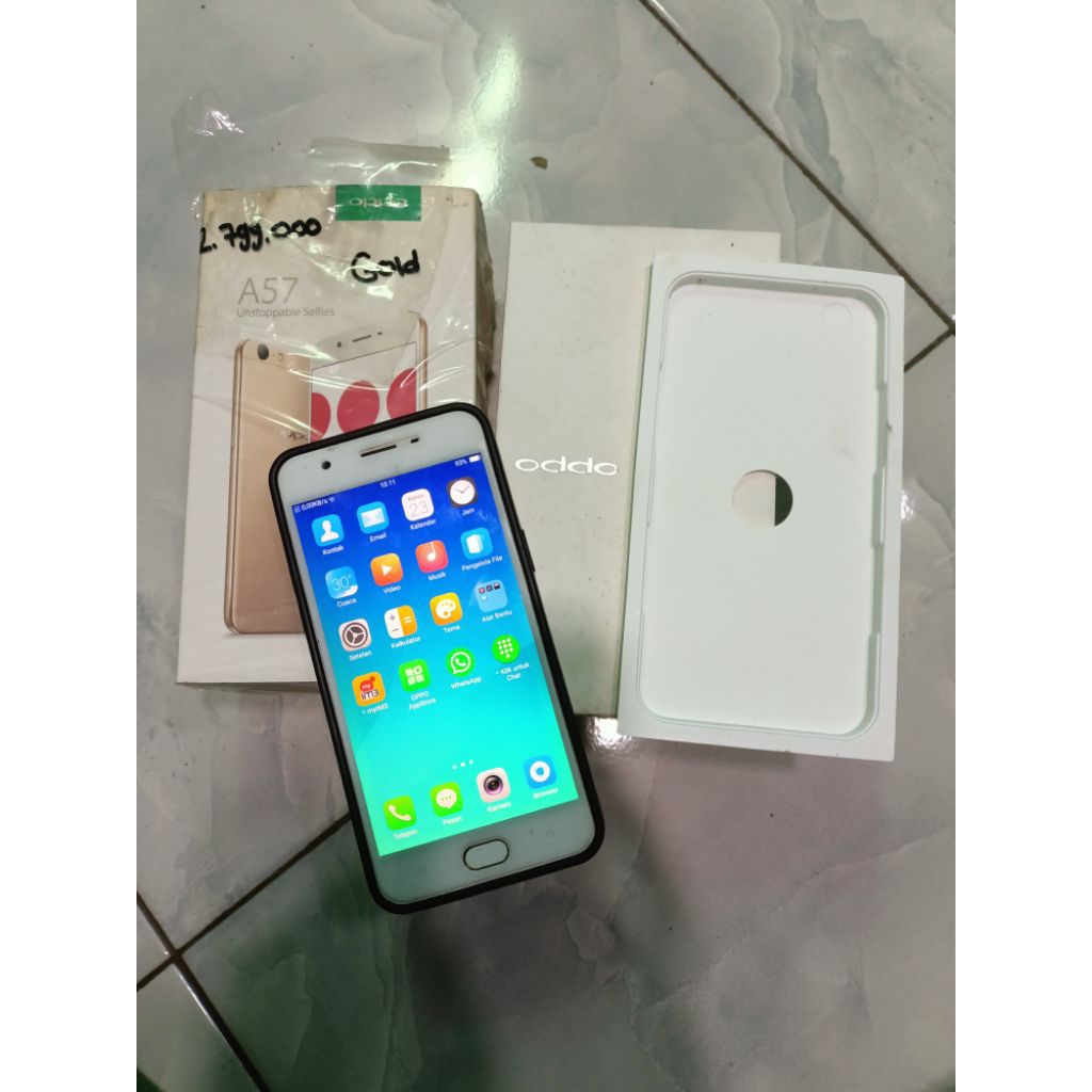 hp oppo a57 3/32 original normal nyala semua
