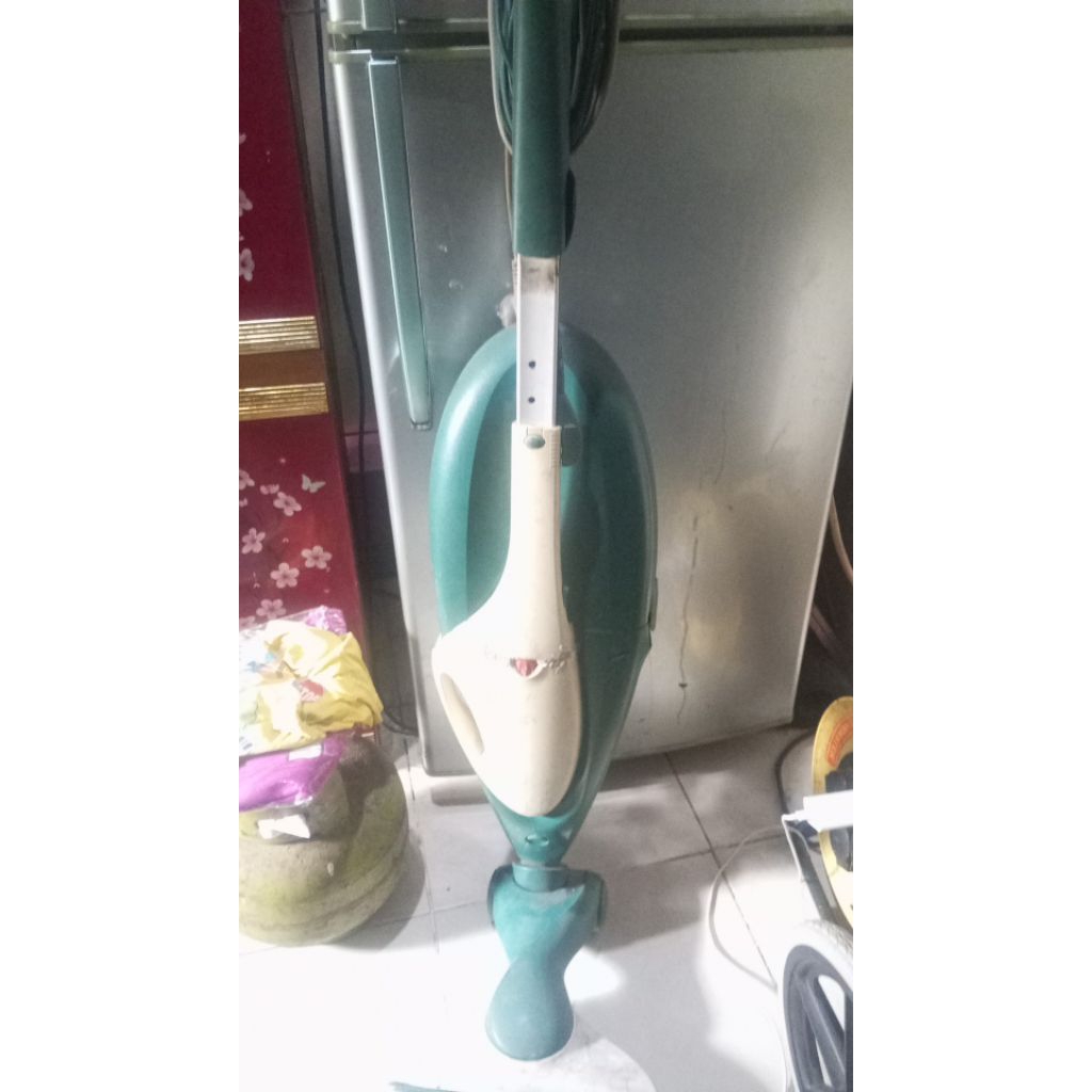 Vacuum Cleaner Lux KOBOLD VK-136