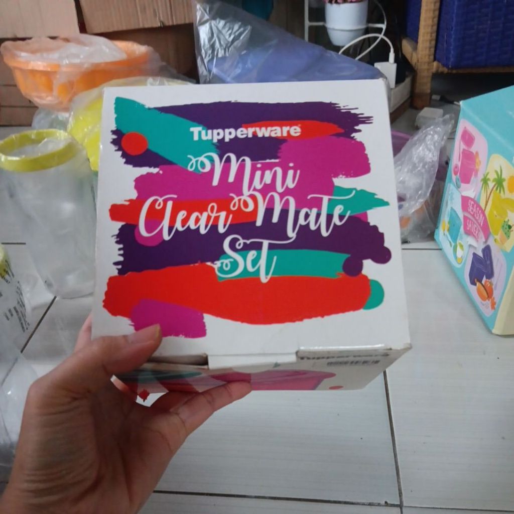 mini clear mate tupperware