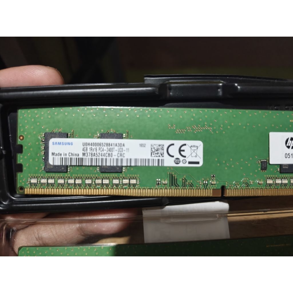 RAM DDR4 8GB (2x4) 2400T