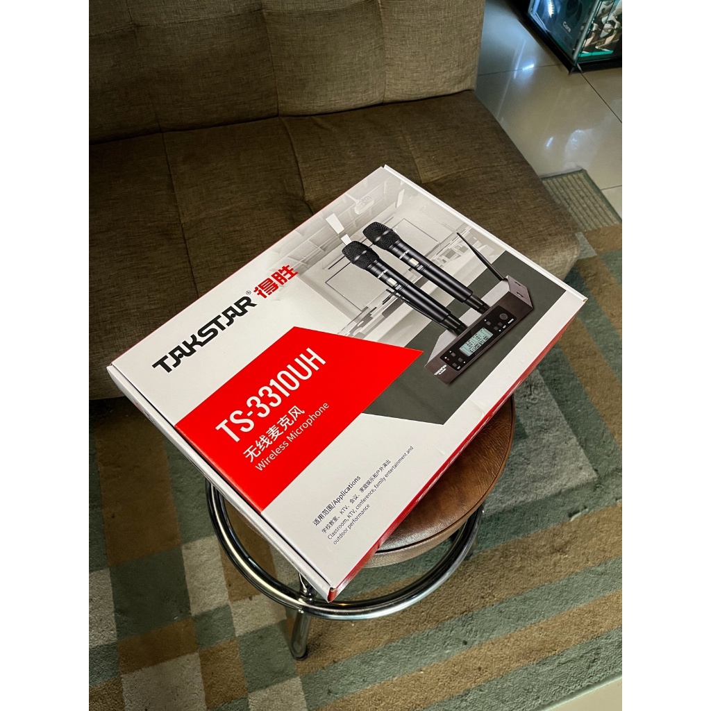Takstar TS-3310UH Wireless Microphone