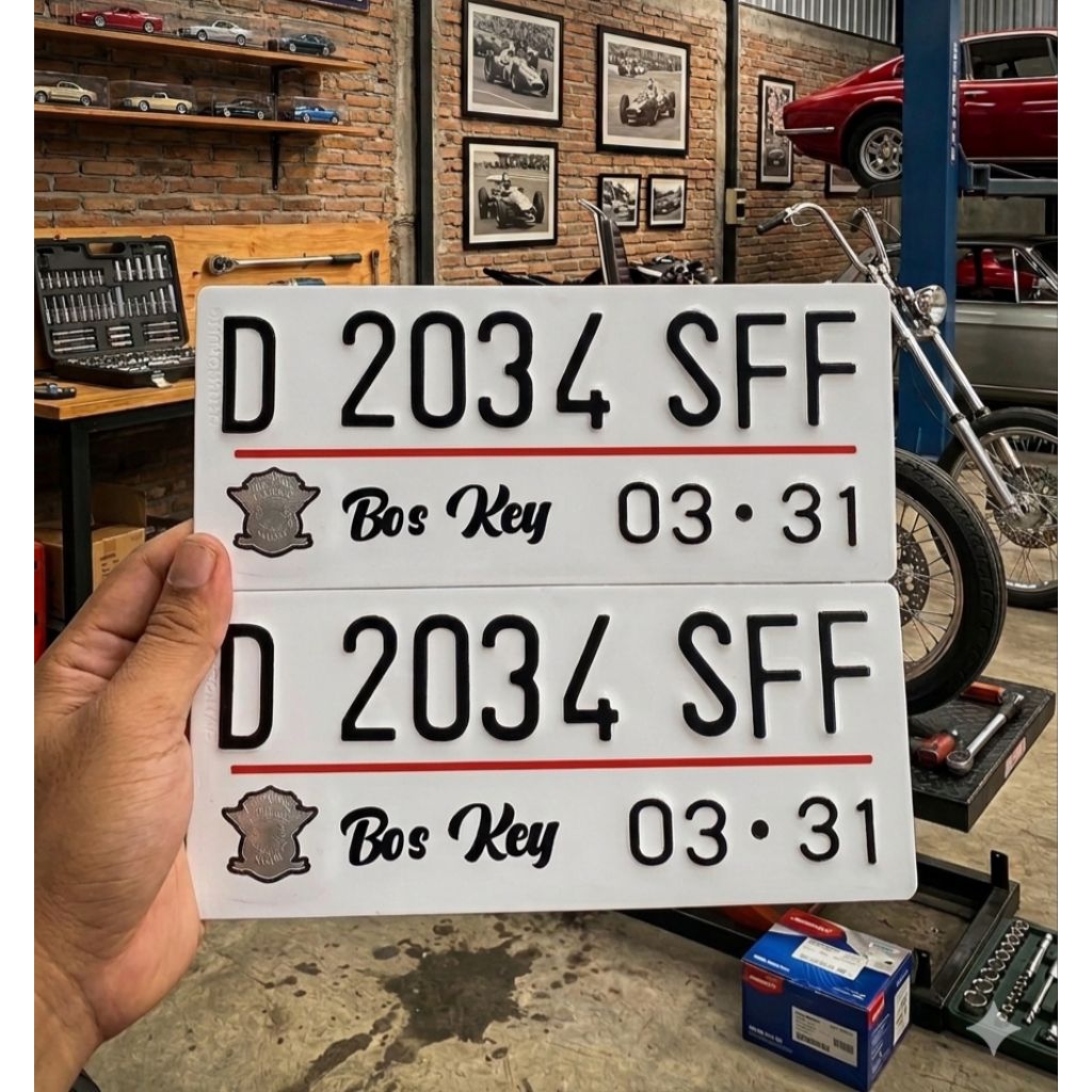 PLAT MOTOR CUSTOM WARNA PUTIH PLAT MOTOR CUSTOM BAUT TANAM PLAT MOTOR UKURAN KECIL SATU PASANG