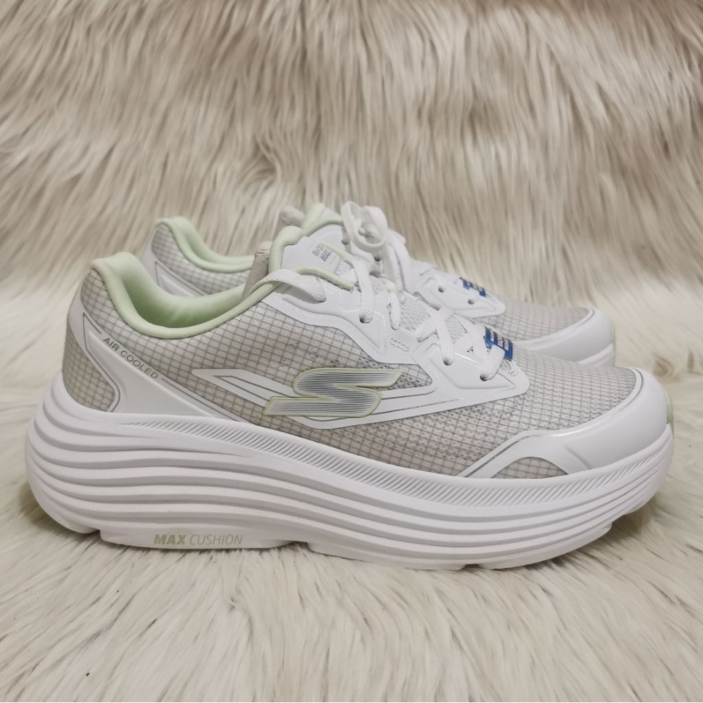 Skechers Max Cushion size 40 (27cm)