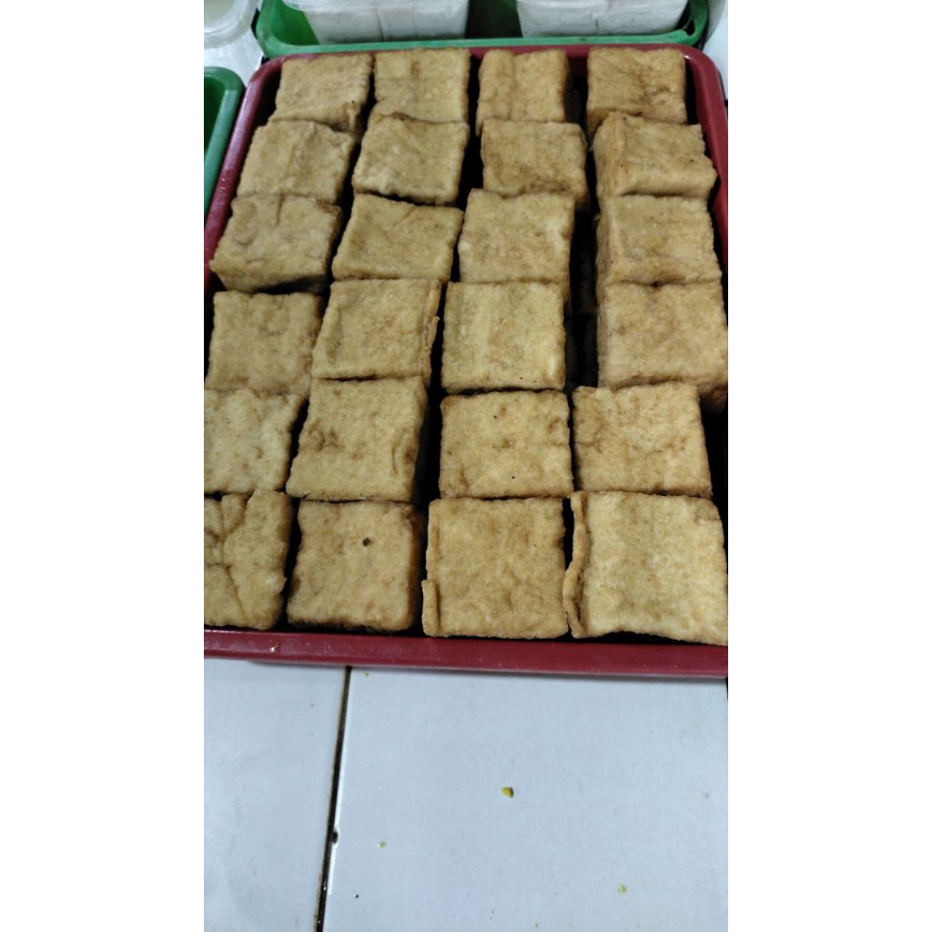 Tahu goreng kotak basah