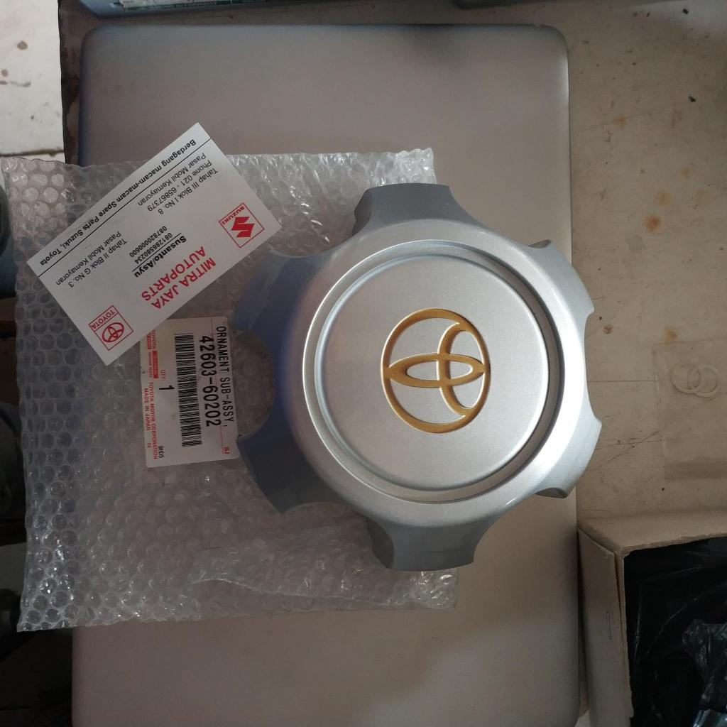 Dop VELG DOP RODA Belakang LAND CRUISER VX80 ORIGINAL