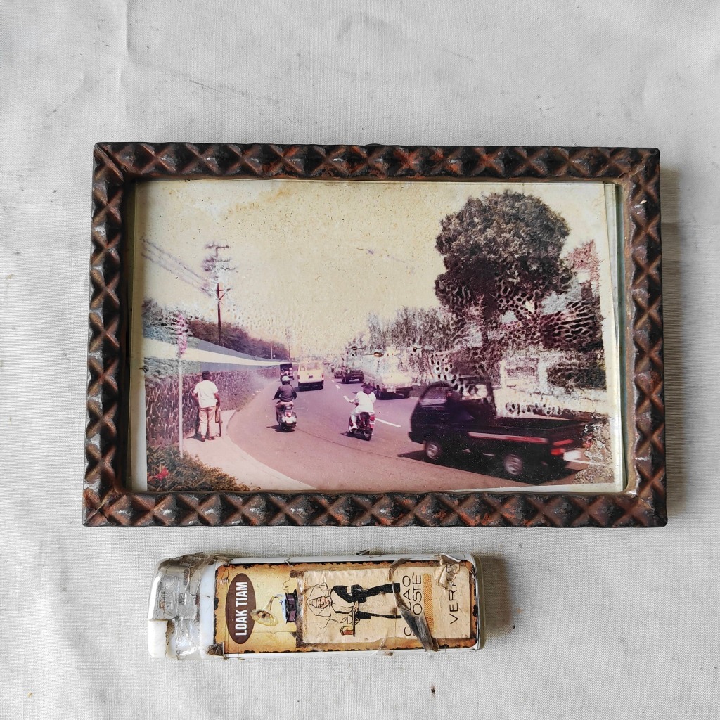 Pajangan Vintage Frame plat Besi Foto Vespa