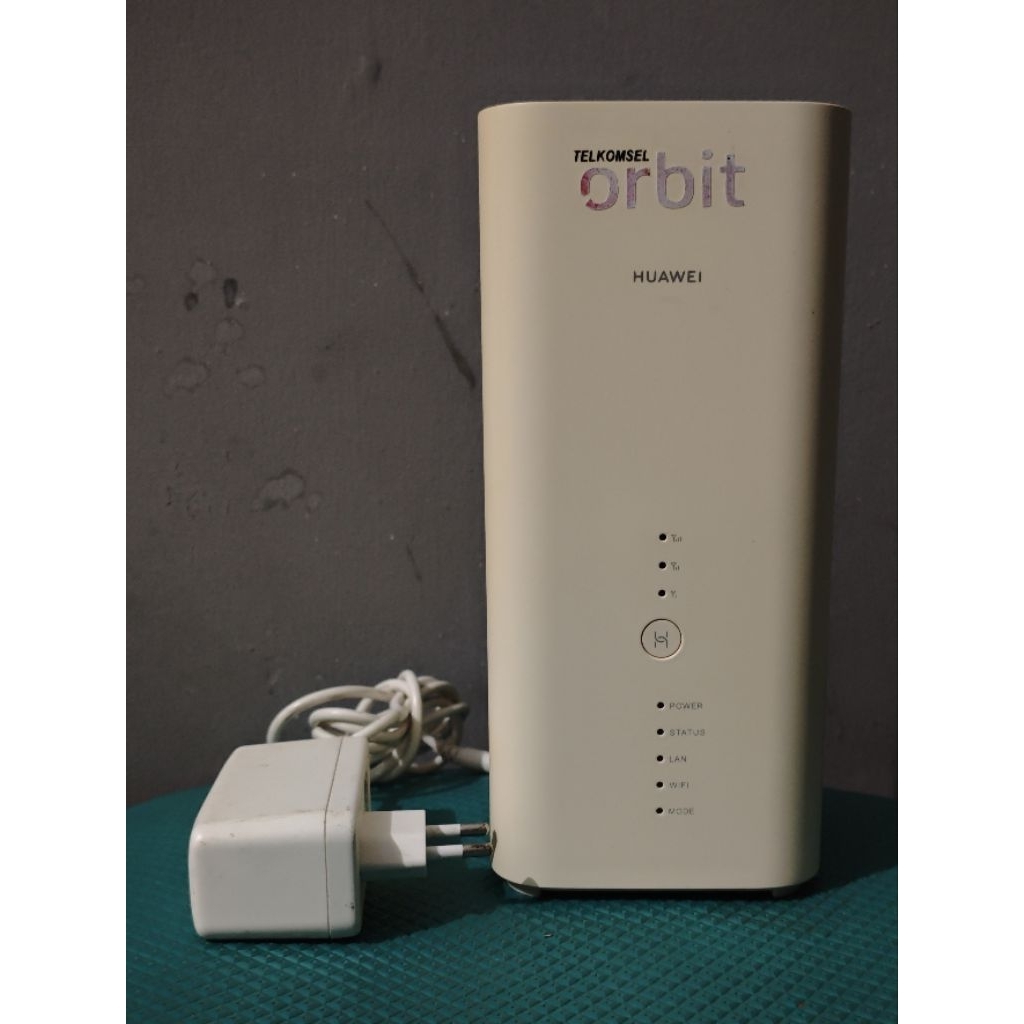 Modem Router ORBIT Max B818 Unlock All Operator 4G Bekas Normal