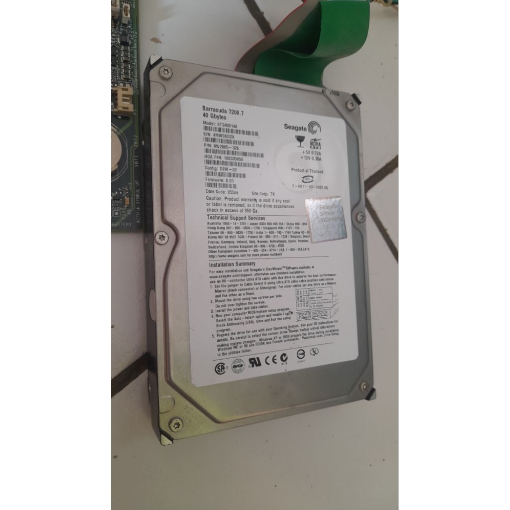 pentium3 compaq jadul siap pakai slot isa 2 baris hardisk 40gb