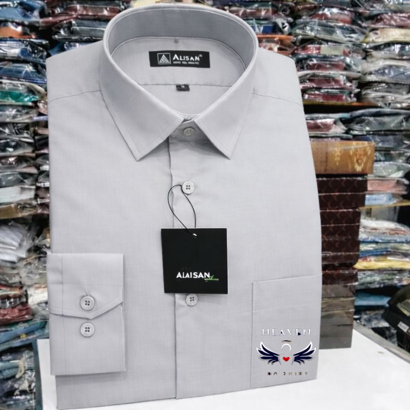 Kemeja Alisan Lengan Panjang Polos Abu abu Muda 2 Pria Slimfit Bahan Berkualitas Premium