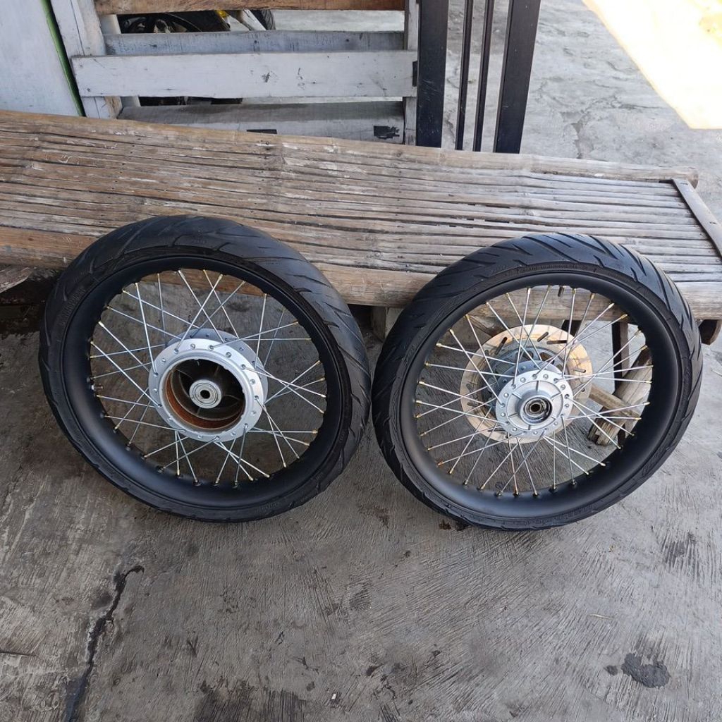 Velg Rossi ukuran 215-215 Ring 17 PNP CB,Gl,MP,TIGER Tromol depan Belakang megapro