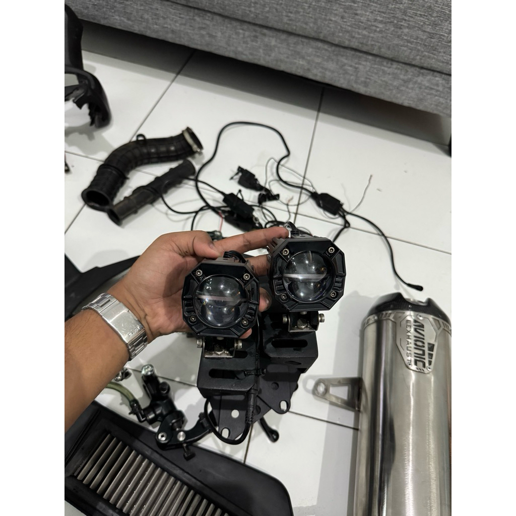 Lampu Tembak Minimax 100w + Relayset + Saklar + Bracket Drake