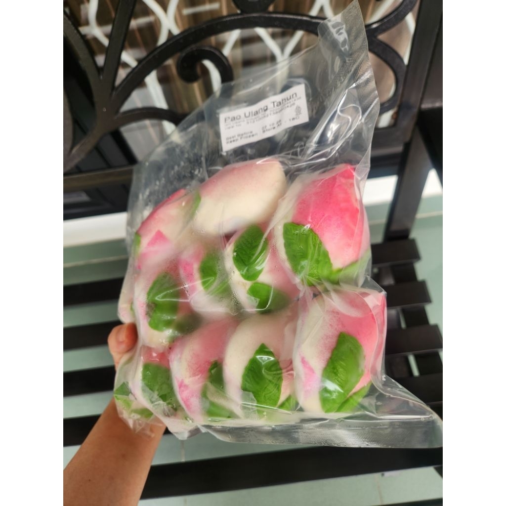 pao ulang tahun / bakpao ulang tahun / peach pao / pao bentuk buah persik