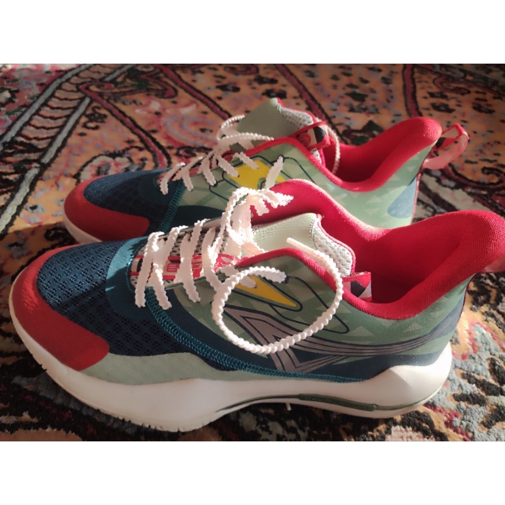 sepatu pria second