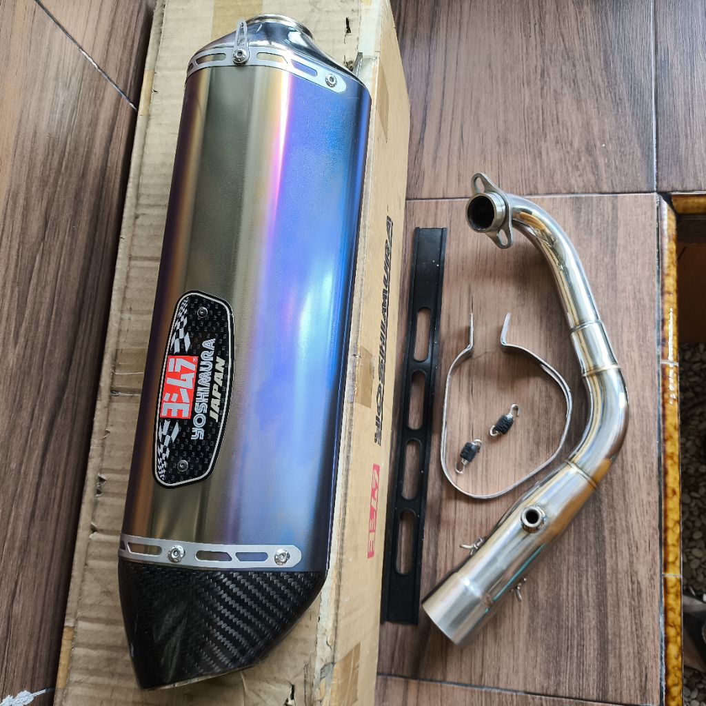 YOSHIMURA R77 JAPAN XMAX X MAX