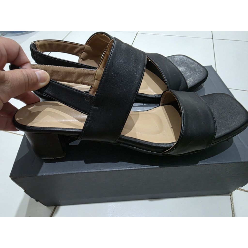 preloved heels wanita size 43