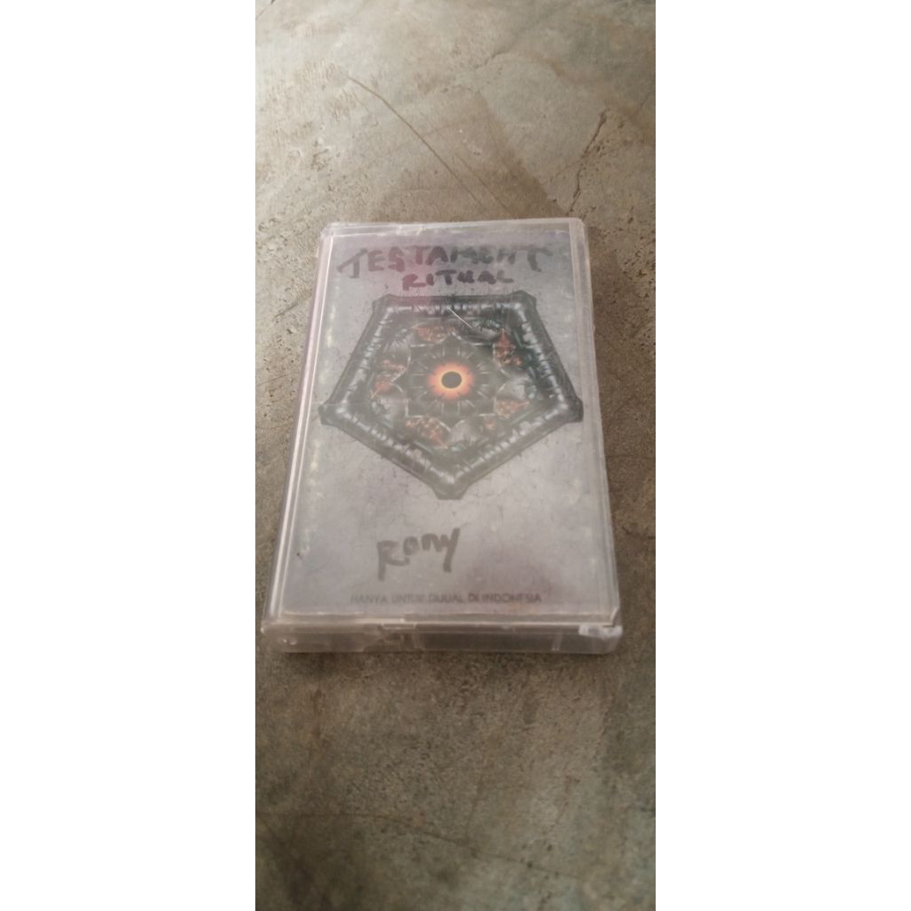 kaset pita Testament album ritual