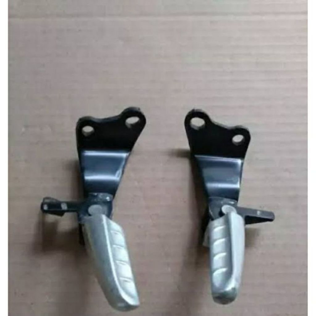 STEP/PIJAKAN KAKI BELAKANG MIO J/ MIO GT/SOUL GT 115 ORIGINAL COPOTAN MOTOR
