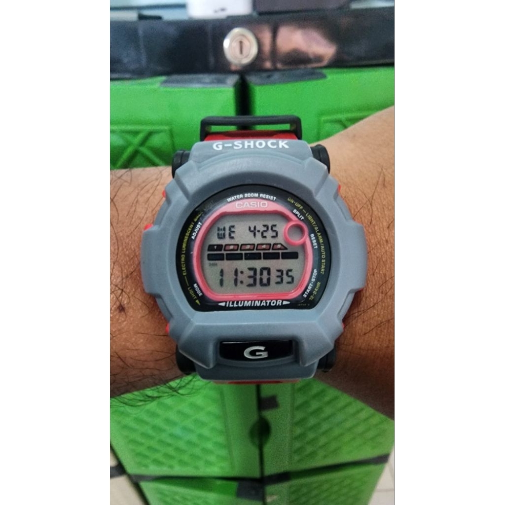 G Shock seri DW-002 Japan Y
